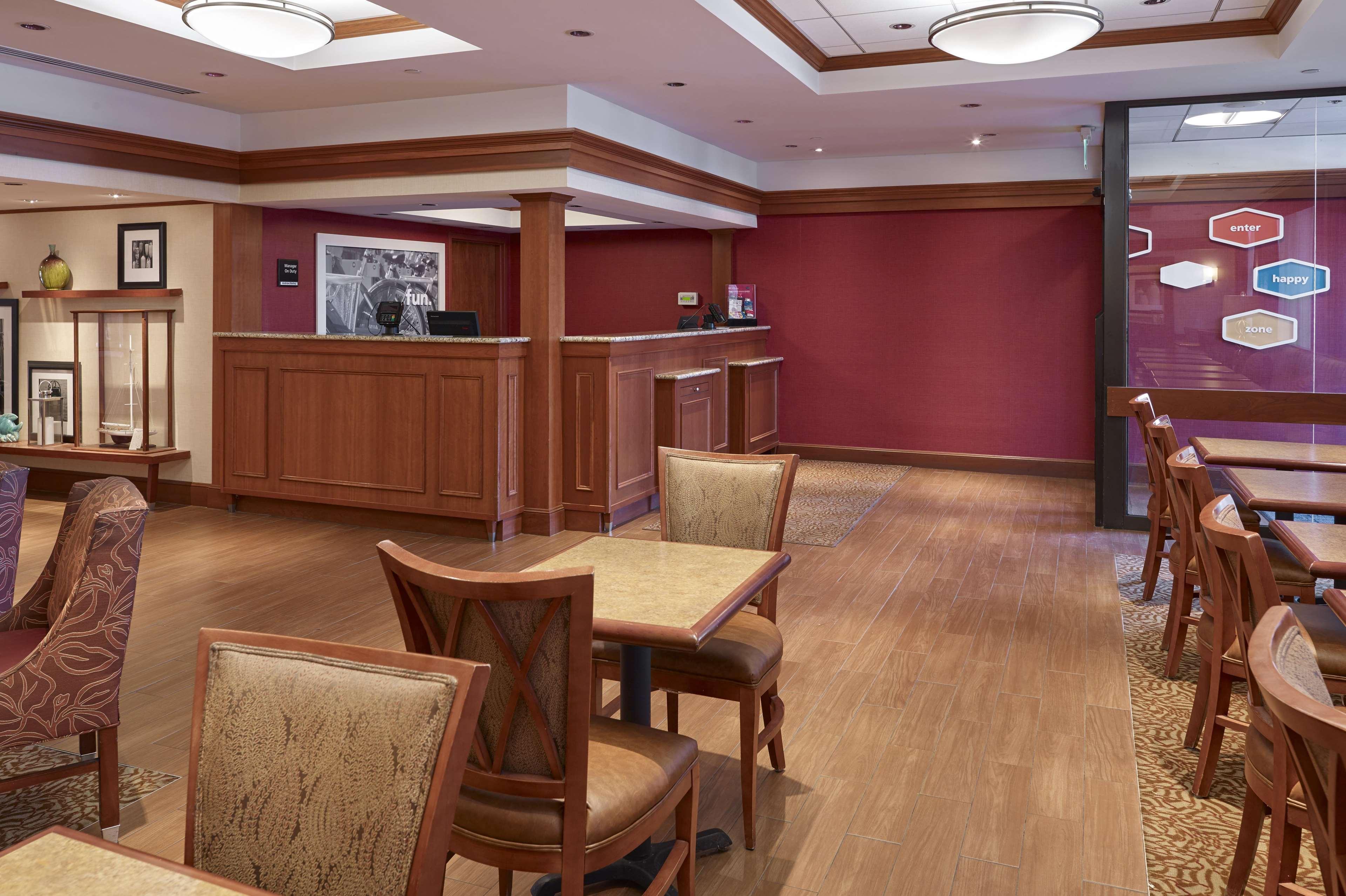 Hampton Inn Portland-Airport South Portland Dış mekan fotoğraf