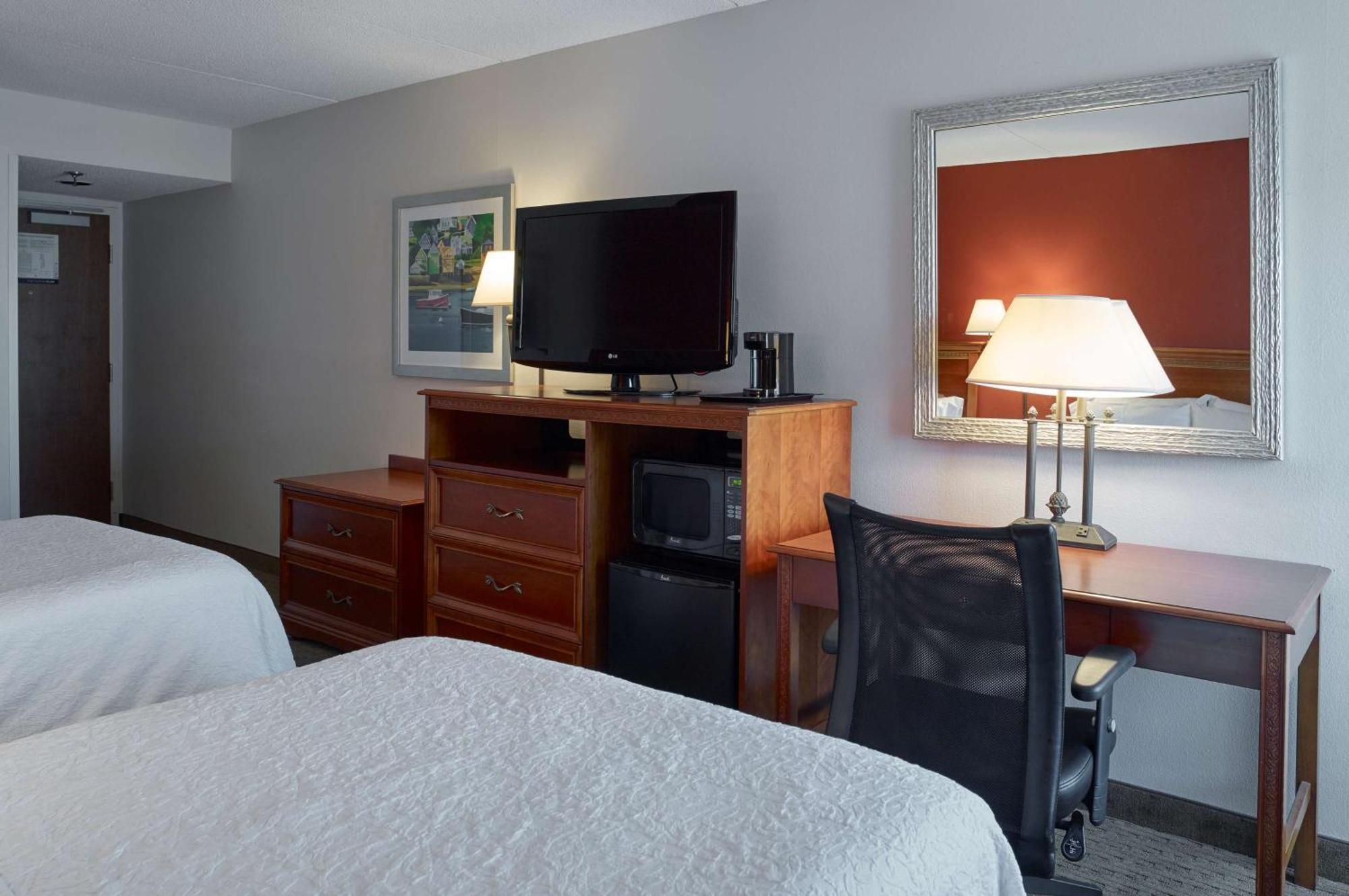 Hampton Inn Portland-Airport South Portland Dış mekan fotoğraf